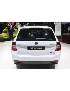 Skoda Octavia RS 5E svarta utblås höger och vänster 2
