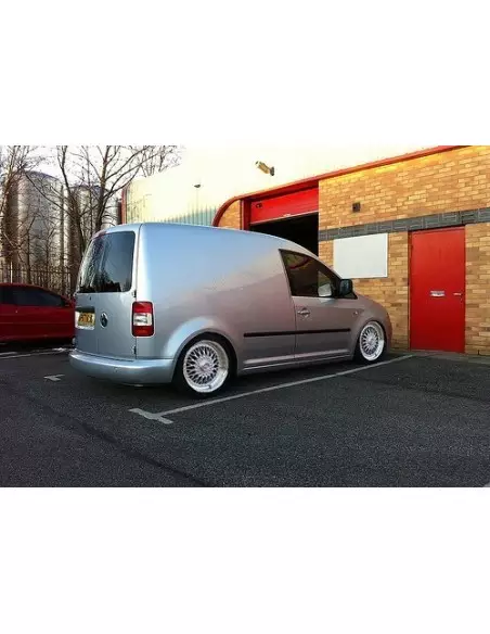 VW Caddy 2,0TDi Milltek Sport från Partikelfilter med utblås under bilen dolt - Non-Resonated (mindre-dämpad)