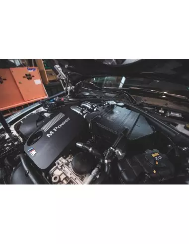 BMW M4 F8X Forge Motorsport Chargecooler kit
