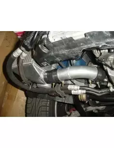 Audi A6 2,7T B5 Evolution Racewerks dubbla sido intercoolers på original plats med kolfiberstyrning 2