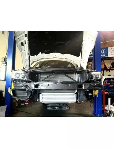 BMW Z4 3,0T N54 E89 Evolution Racewerks Competition Intercooler kit med luftstyrning