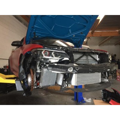 BMW M135i 3,0T N55 F22 Evolution Racewerks Sports Series Oljekylar kit med aluminium styrning