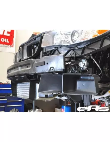 BMW 135i 3,0T N54 E82 Evolution Racewerks Competition Intercooler kit med luftstyrning