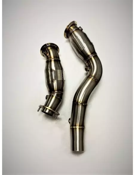 BMW M4 F82 S55 Evolution Racewerks downpipes med racekatalysatorer 200Cell