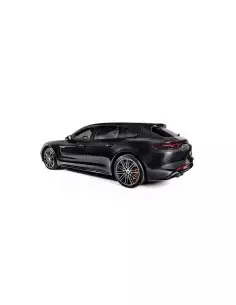 Porsche Panamera 971 Turbo Akrapovic Evolution System (från OPF) i Titan med Kolfiber utblås 2