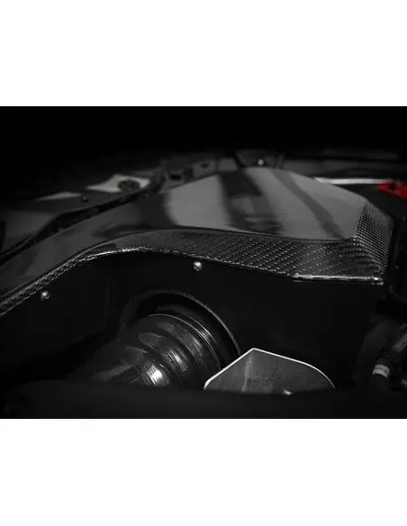 Audi A4 2,0TFSi B9 Integrated Engineering insugskit (med kolfiber lock)