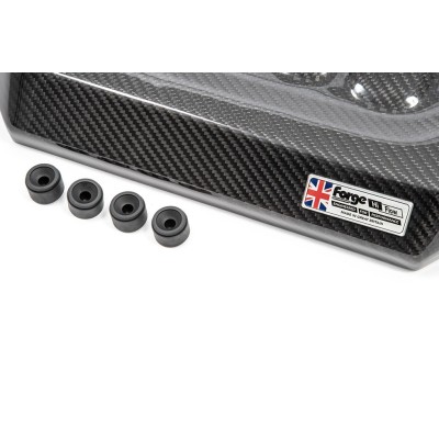 VAG MQB 2,0TFSi EA888 EVO4 Forge Motorsport Kolfiber motorkåpa