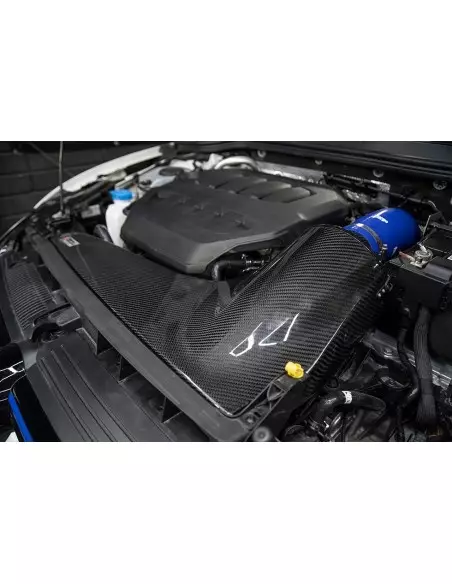 VW Golf 2,0TFSi R mk8 Forge Motorsport Kolfiber insugskit