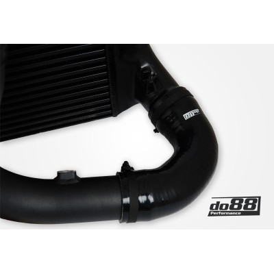 VW Golf R 2,0TFSi MK8 EA888 EVO4 DO88 Intercooler BIG PACK kit (svarta slangar)