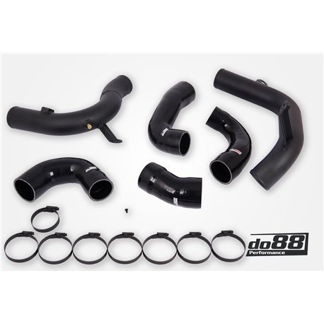 VW Golf 2,0TFSi GTi MK8 EA888 EVO4 DO88 för Standard IC tryckrör med svarta slangar