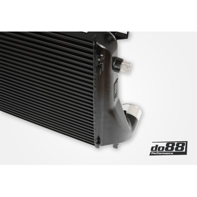 VAG MQB 2,0TFSi EA888 DO88 Intercooler kit med svarta slangar