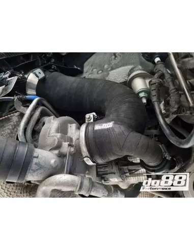 Porsche 992 3,0T Carrera DO88 Svarta Inloppsslangar till turbos