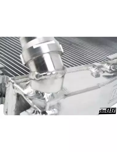 BMW M3 4,0 V8 E90/E92/E93 DO88 Vattenkylare i Aluminium