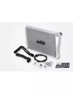 BMW M3 3,2 E46 DO88 Vattenkylare Aluminium med svarta slangar (kit)