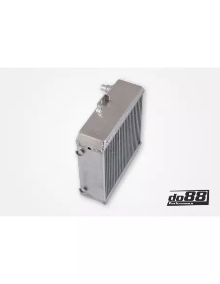 BMW M3 3,0T S55 F80 DO88 Sidomonterad Vattenkylare