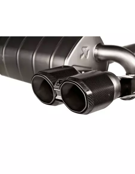 BMW M2 S58 G87 Akrapovic Slip-On i Titan med fyrkantiga Kolfiber utblås