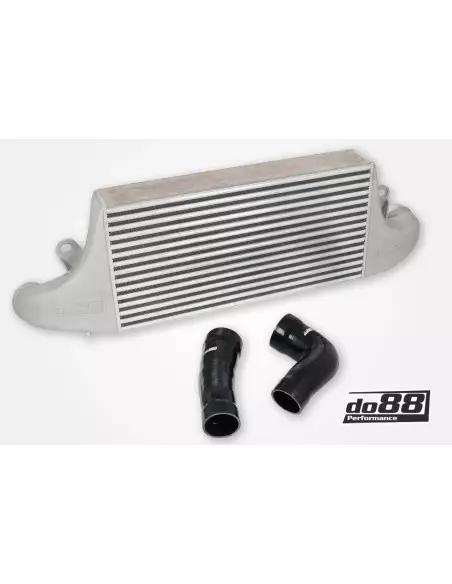 Audi RS3 2,5TFSi 8Y DO88 Intercooler Mera med svarta slangar och tryckrör