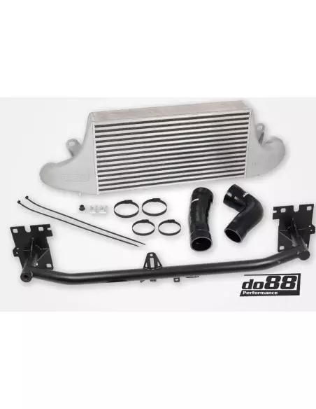 Audi RS3 2,5TFSi 8Y DO88 Intercooler Mera med svarta slangar och tryckrör