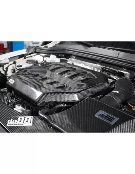 VAG MQB (MK8) 2,0TFSi EA888 EVO4 DO88 Kolfiber motorkåpa