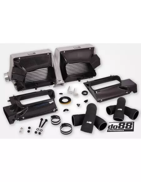 Porsche 992 Turbo DO88 Intercooler kit Big Pack med svarta slangar och tryckrör