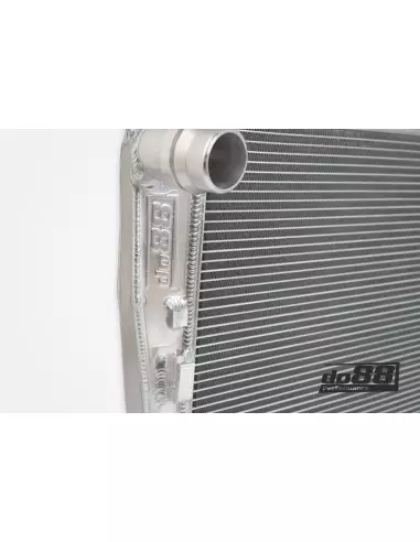 BMW 135i 3,0T N54/N55 E82 (endast bil med manuell växellåda) DO88 Vattenkylare i Aluminium