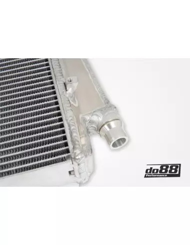 BMW M240i B58.2 G42 DO88 Front IC Vattenkylare (Chargecooler)