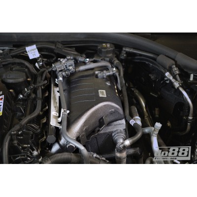 BMW M3 S58 G80 / G81 DO88 Insug med Intercooler