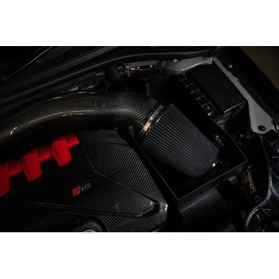 Audi RS3 2,5TFSi 8Y Forge Motorsport Insugssystem Kolfiber med sportluftfilter
