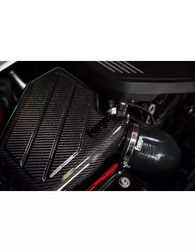 BMW 340i F30/F31 B58 Forge Motorsport Insugssystem Kolfiber med sportluftfilter och insugs slang i svart silicon