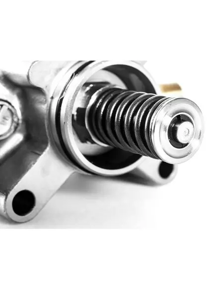 Audi R8 4,2FSi V8 2 stycken Integrated Engineering Högtryckspump till bränsle (komplett ny högtryckspump)