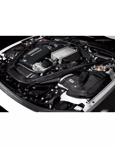 BMW M4 F82 GruppeM Kolfiber insugskit